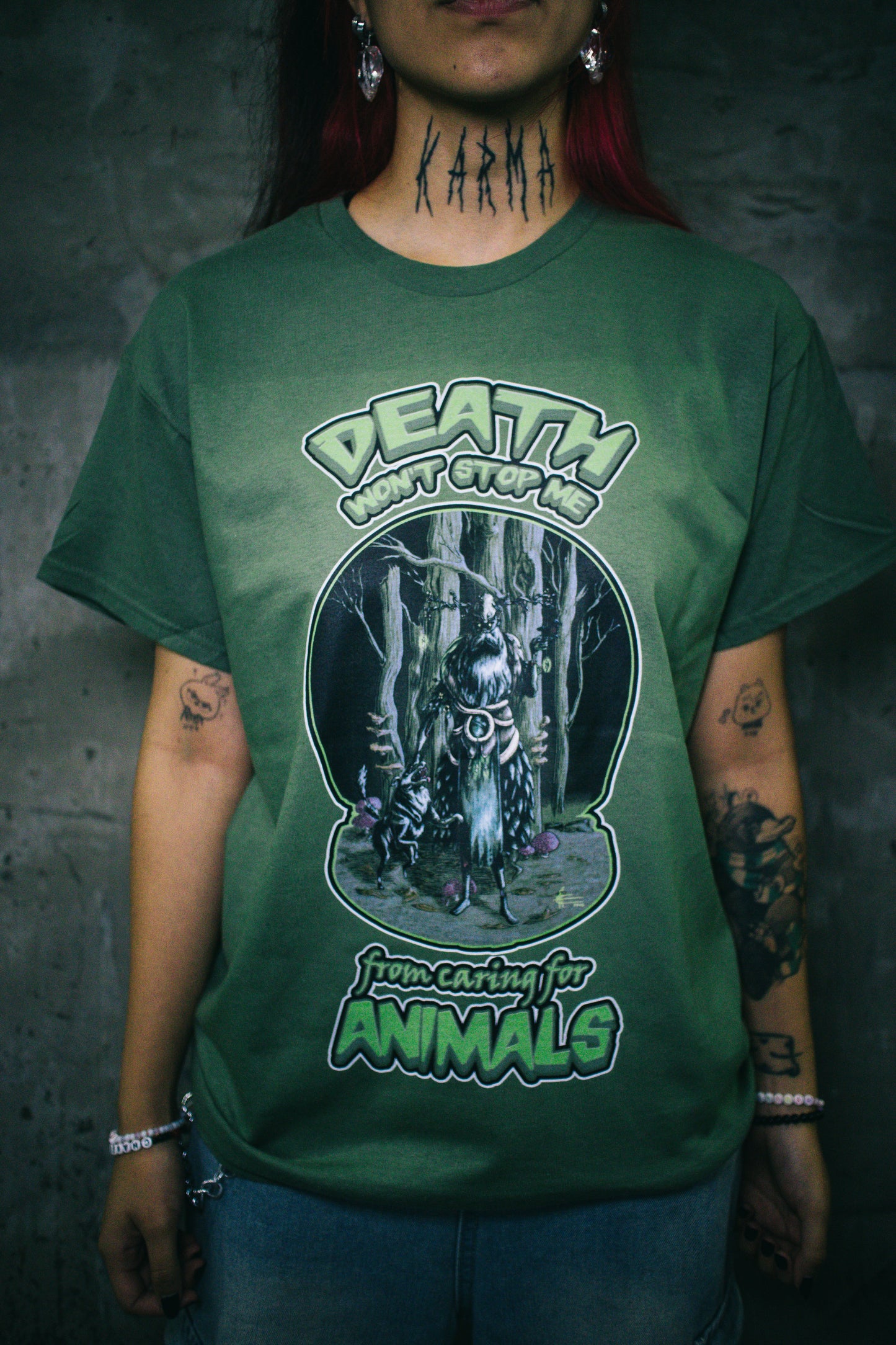Playera "Zombie Druid" color verde militar