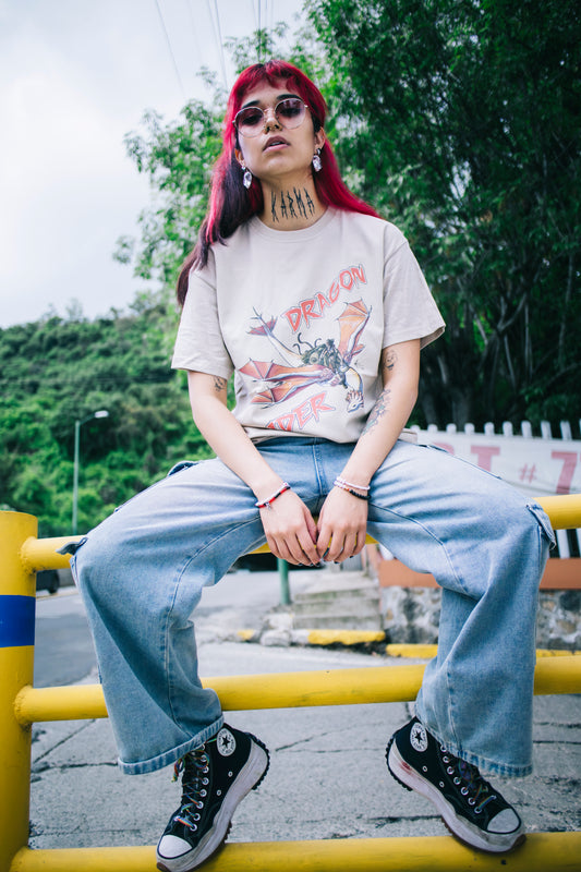 Playera "Dragon Rider" color arena