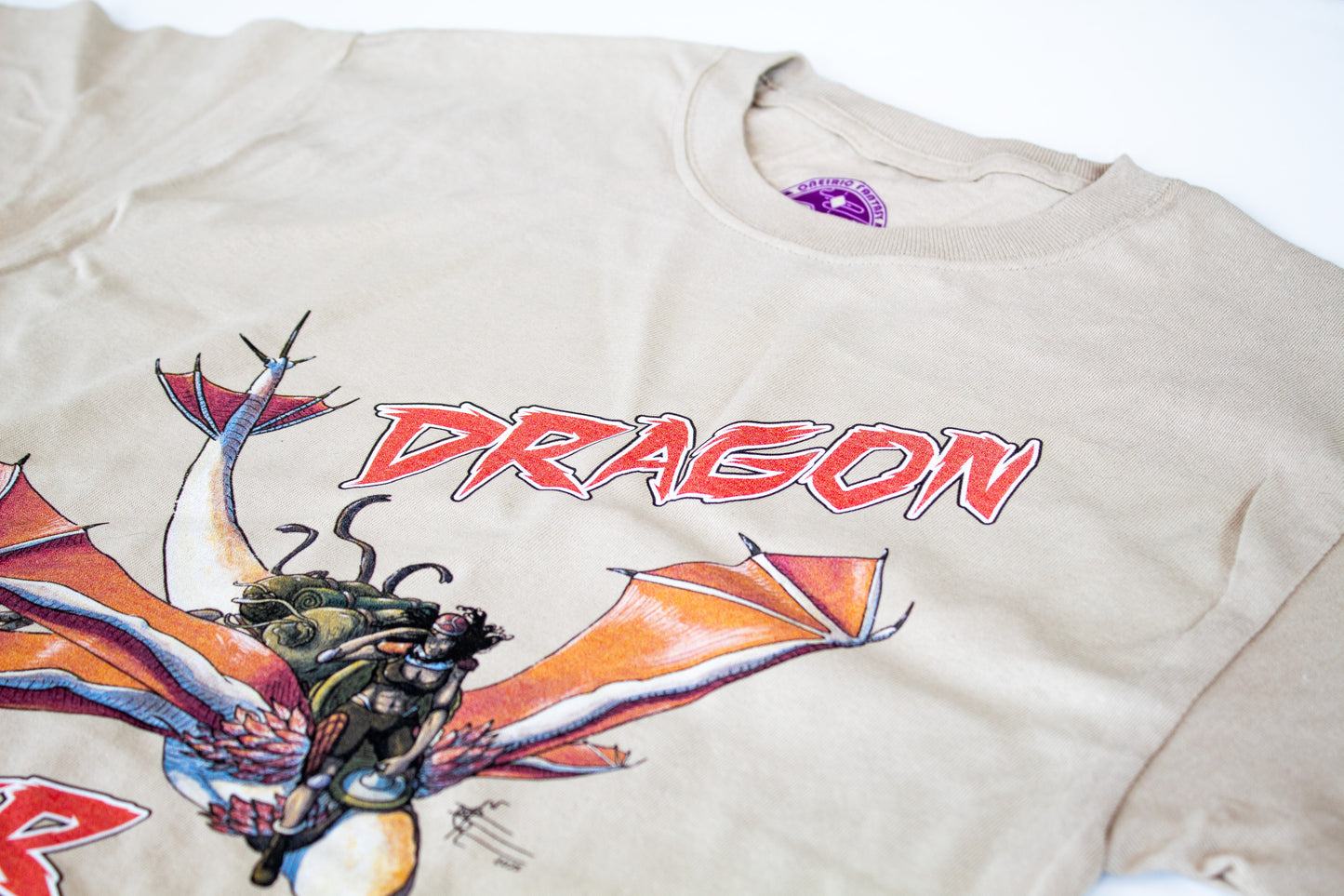 Playera "Dragon Rider" color arena