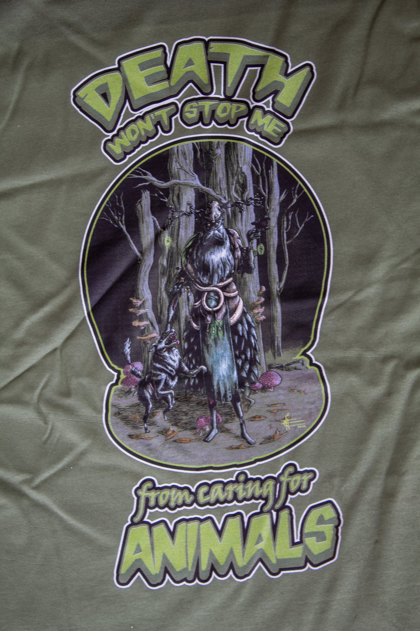 Playera "Zombie Druid" color verde militar